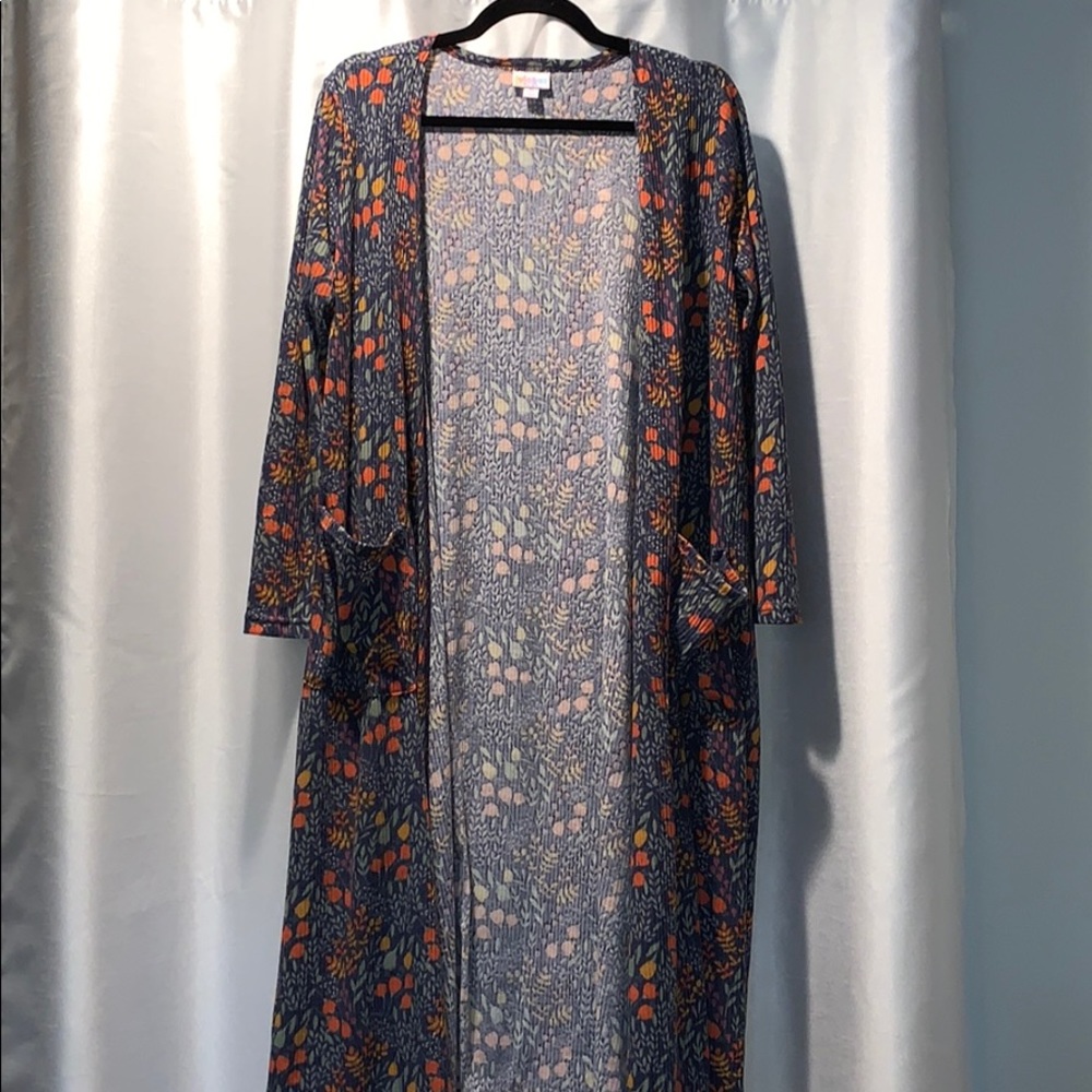 Lularoe Medium Sarah